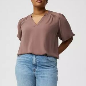 Torrid V-Neck Short Sleeve Blouse